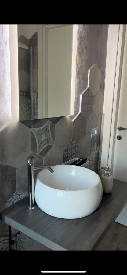 T&M Apartment Ладисполи Екстериор снимка
